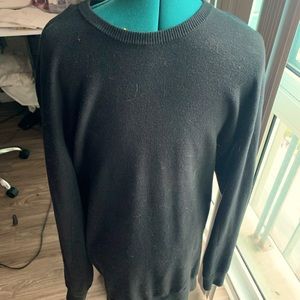 Crewneck sweater